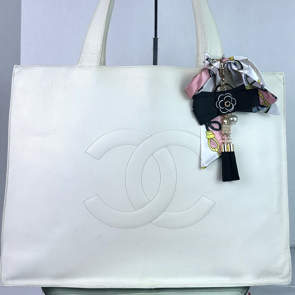CHANEL White Tote Bag ( charm not included)